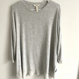 Matilda Jane 3/4 length sleeves chiffon trim grey blouse M